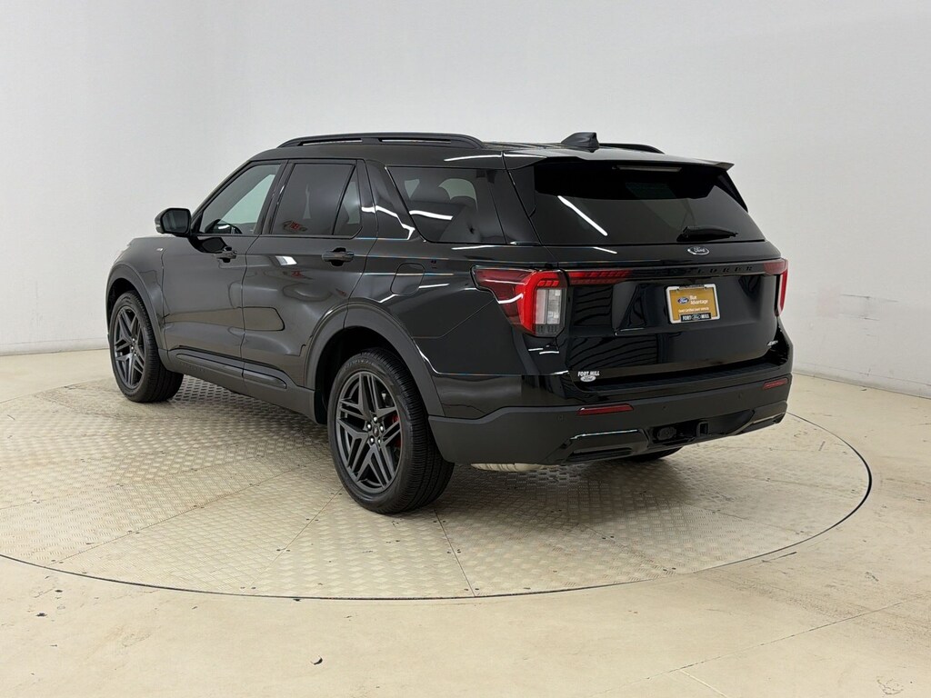 Used 2025 Ford Explorer ST-Line SUV
