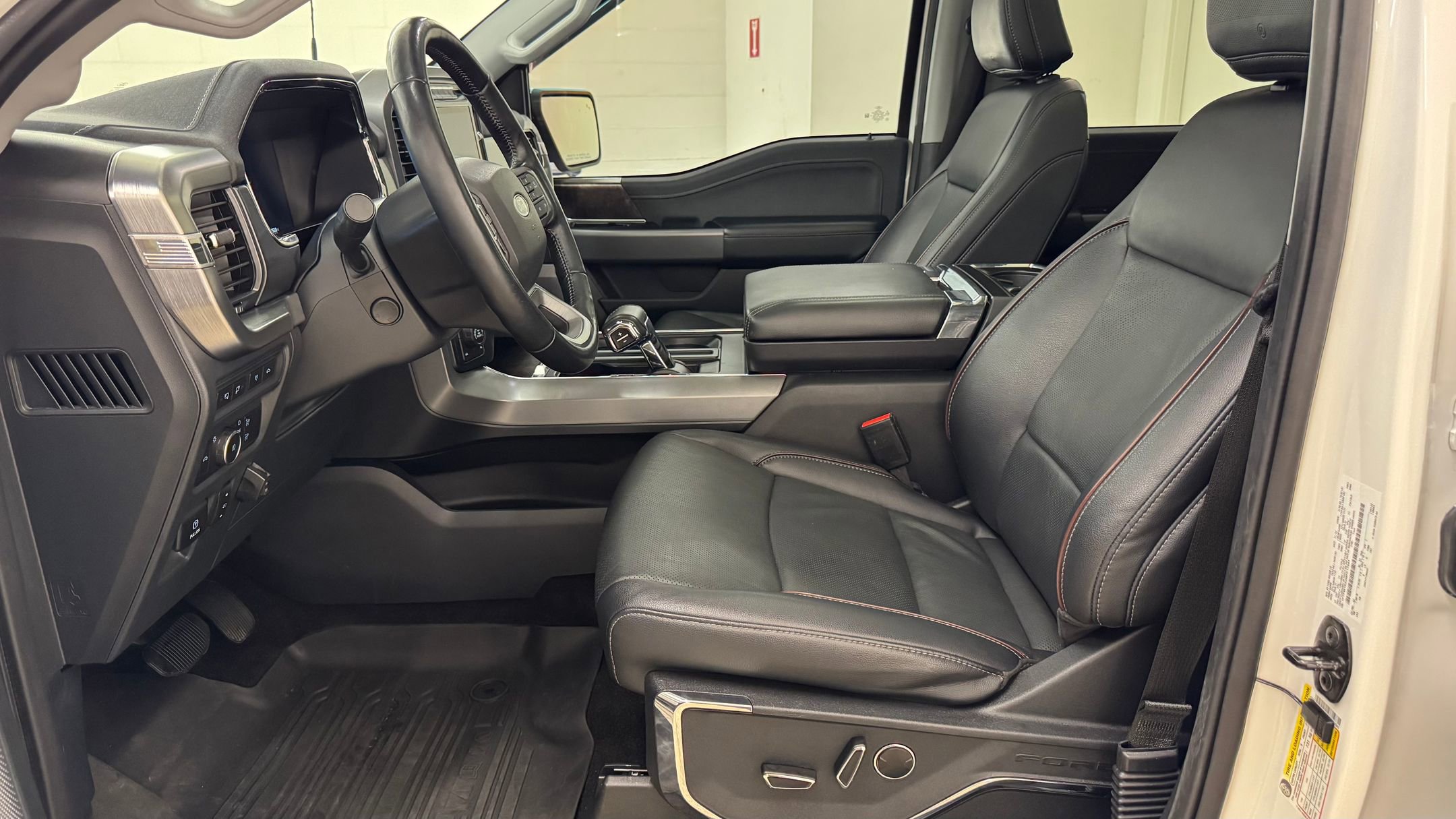 2021 Ford F-150 Lariat photo 4