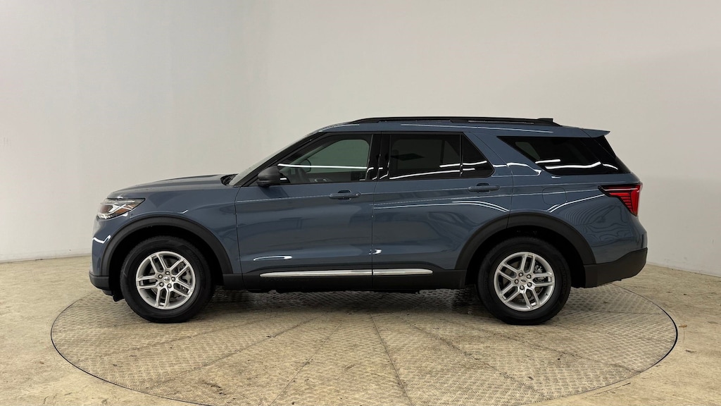 New 2025 Ford Explorer Active SUV