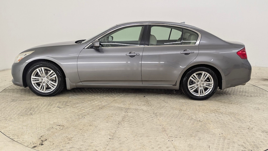 Used 2013 INFINITI G37 Journey Sedan