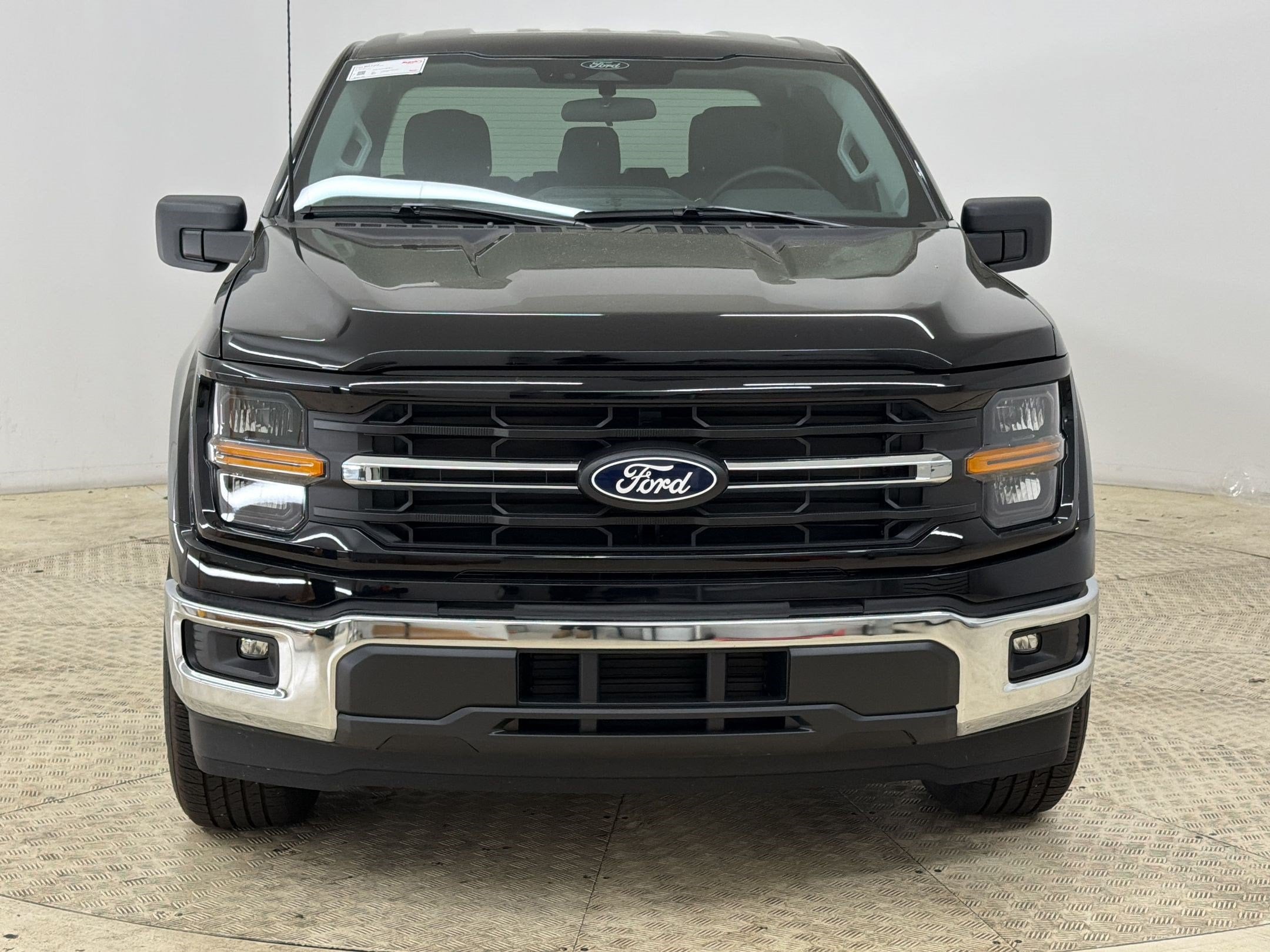 2026 Ford F-150 XLT - Photo 6