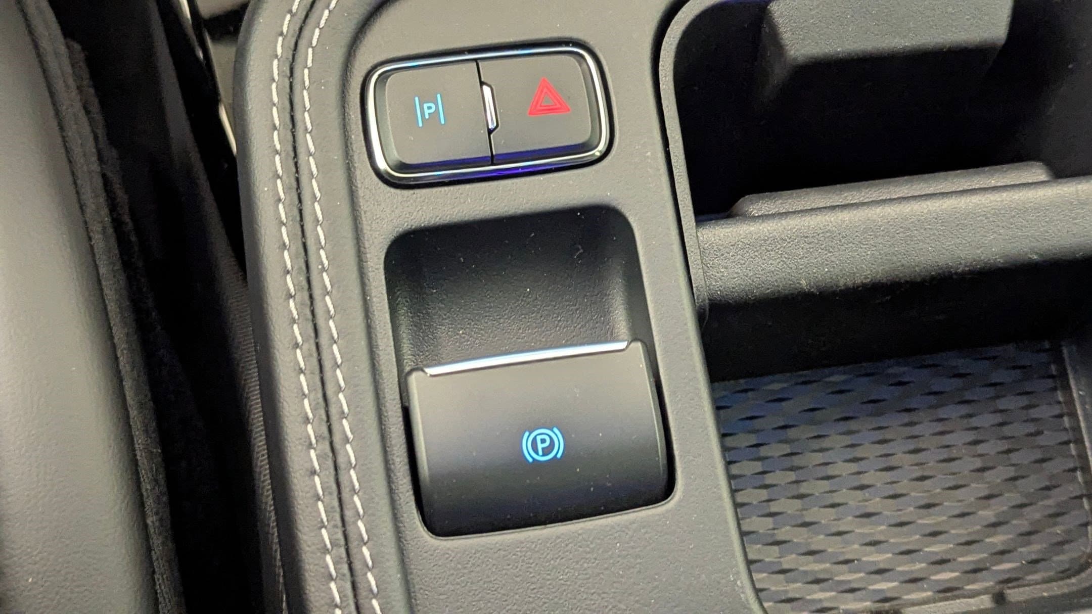 2025 Ford Mustang Mach-E Premium - Photo 23