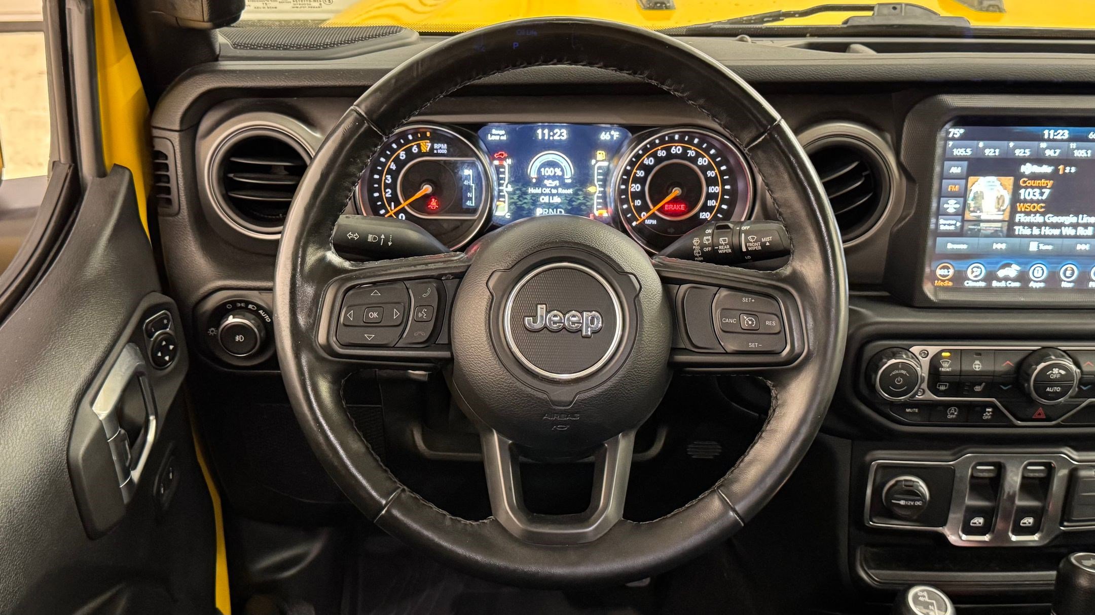 2021 Jeep Wrangler Willys photo 4