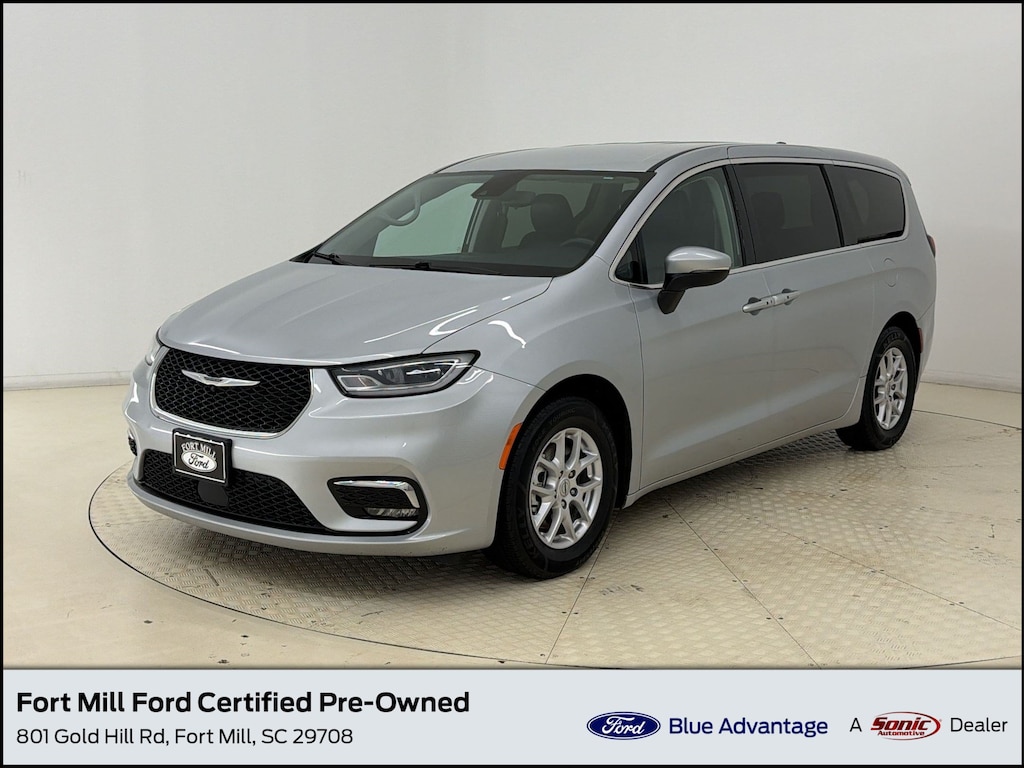 Certified 2023 Chrysler Pacifica Touring L Van Passenger Van