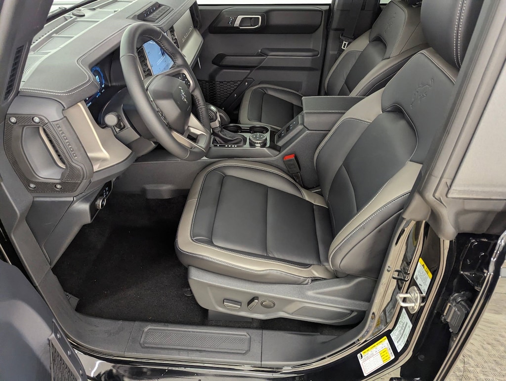 New 2026 Ford Bronco Outer Banks SUV