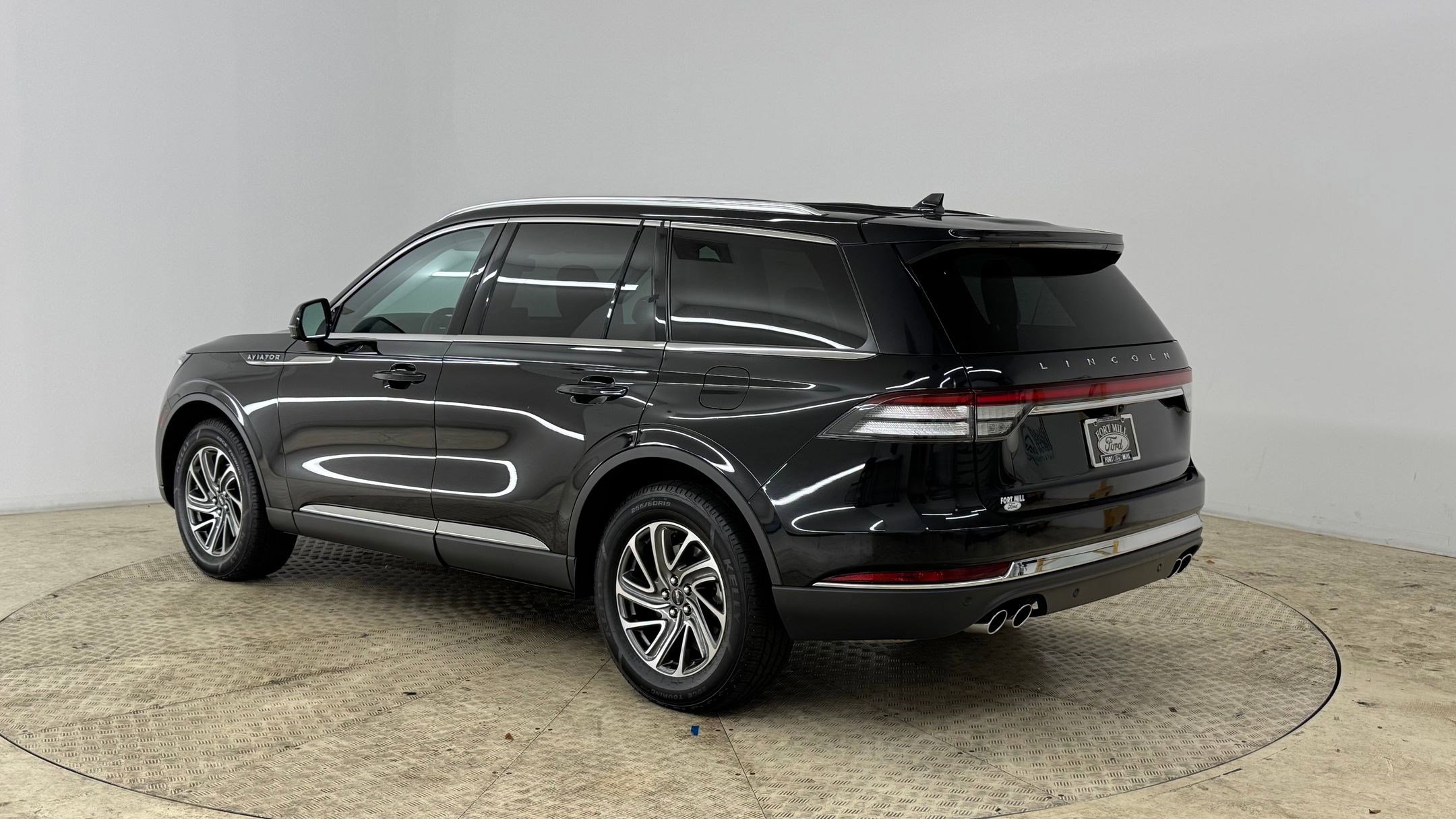 2024 Lincoln Aviator Premiere photo 3