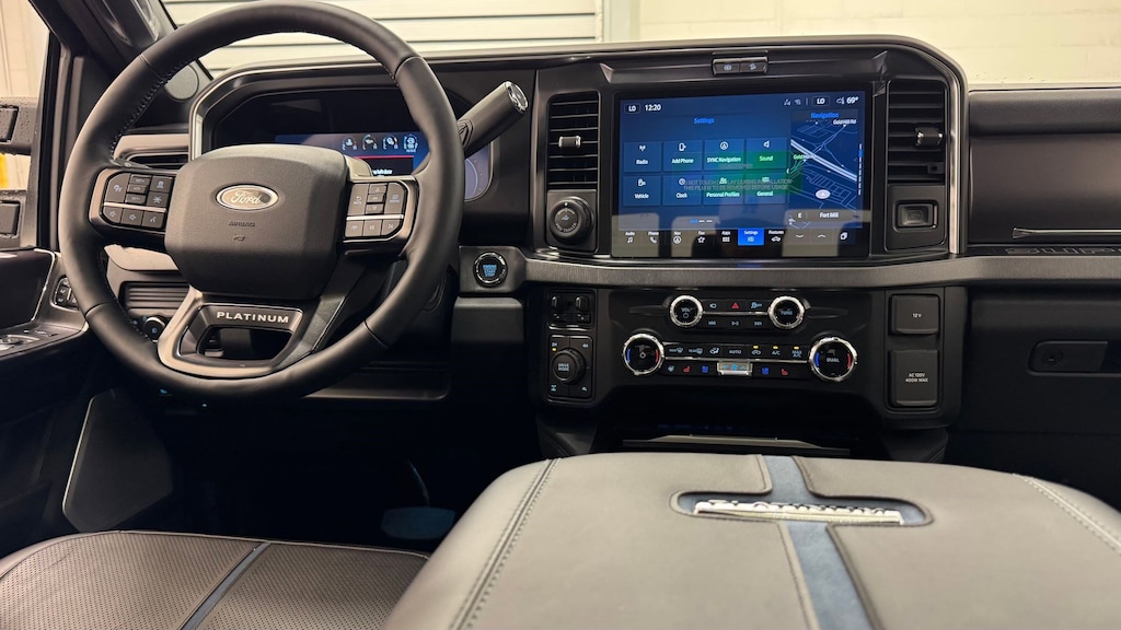 New 2026 Ford F-250 Platinum Truck Crew Cab