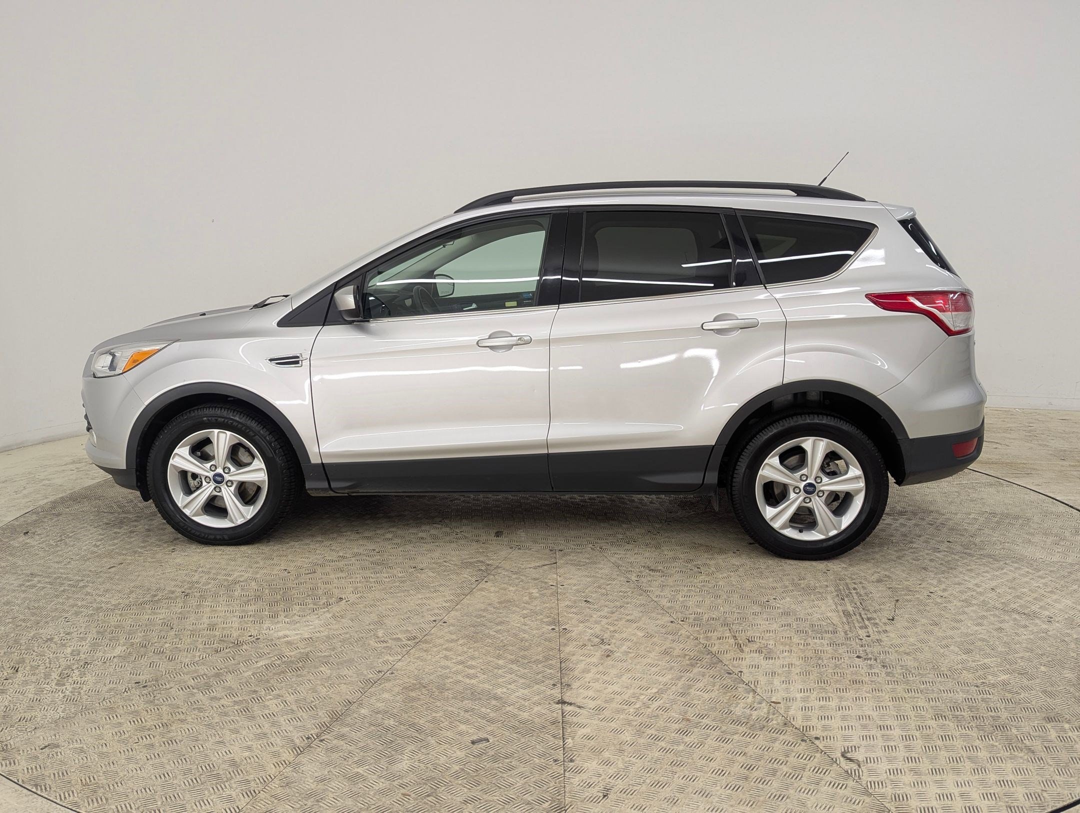 Used 2015 Ford Escape SE with VIN 1FMCU9GX7FUA03516 for sale in Fort Mill, SC