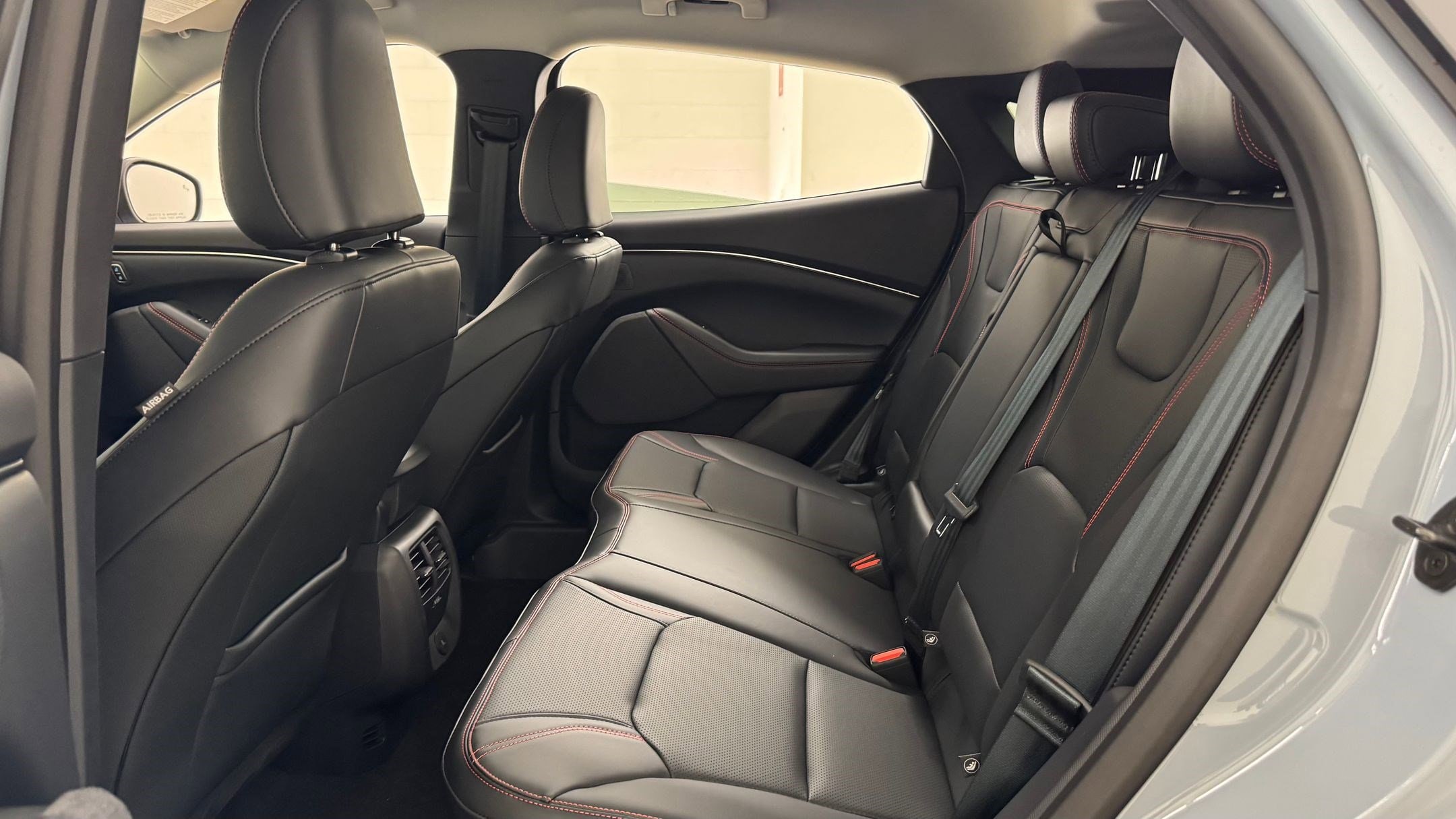 2025 Ford Mustang Mach-E Premium - Photo 14