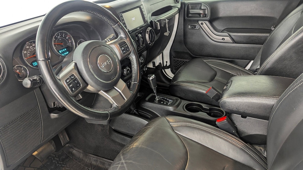 Used 2018 Jeep Wrangler JK Altitude SUV