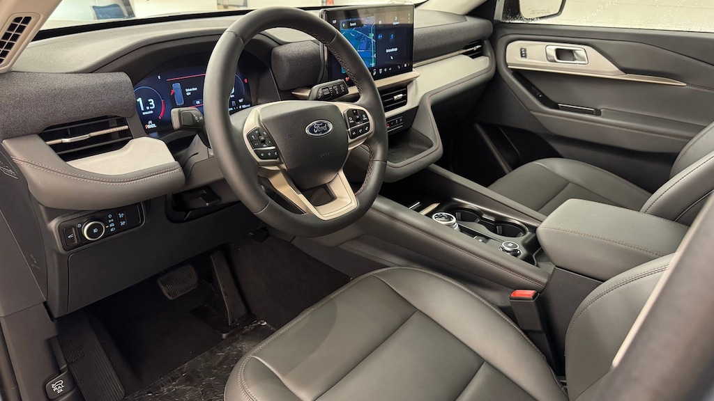 New 2025 Ford Explorer Active SUV