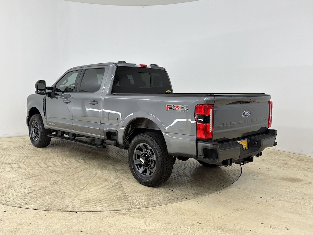 Certified 2024 Ford F-250 LARIAT Truck Crew Cab