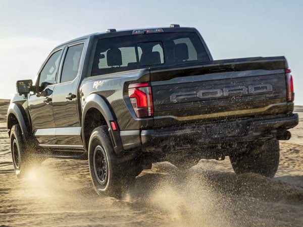 2024 Ford F-150 Raptor Rear Angle