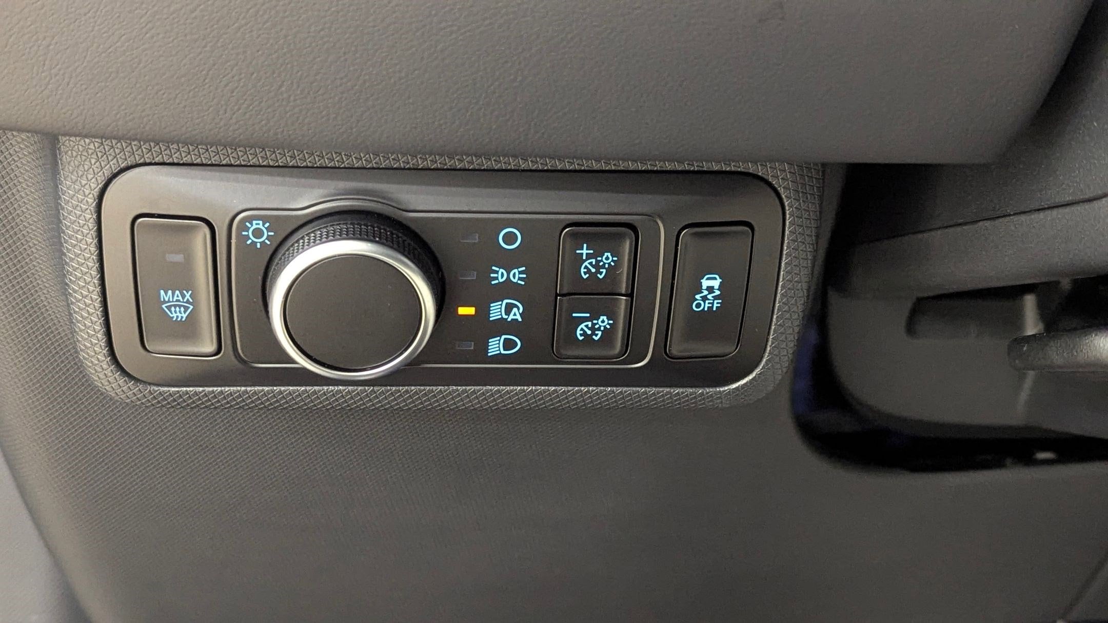 2025 Ford Mustang Mach-E Premium - Photo 16