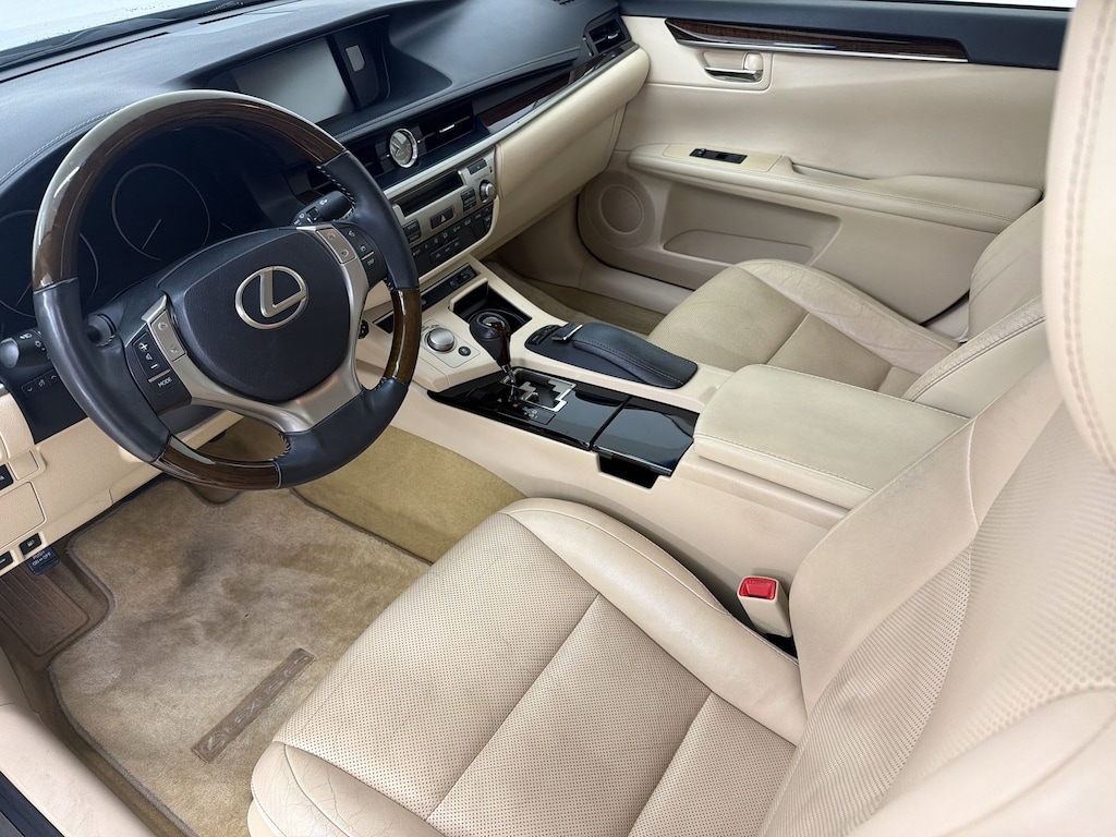 Used 2013 Lexus ES 350 4dr Sdn Sedan