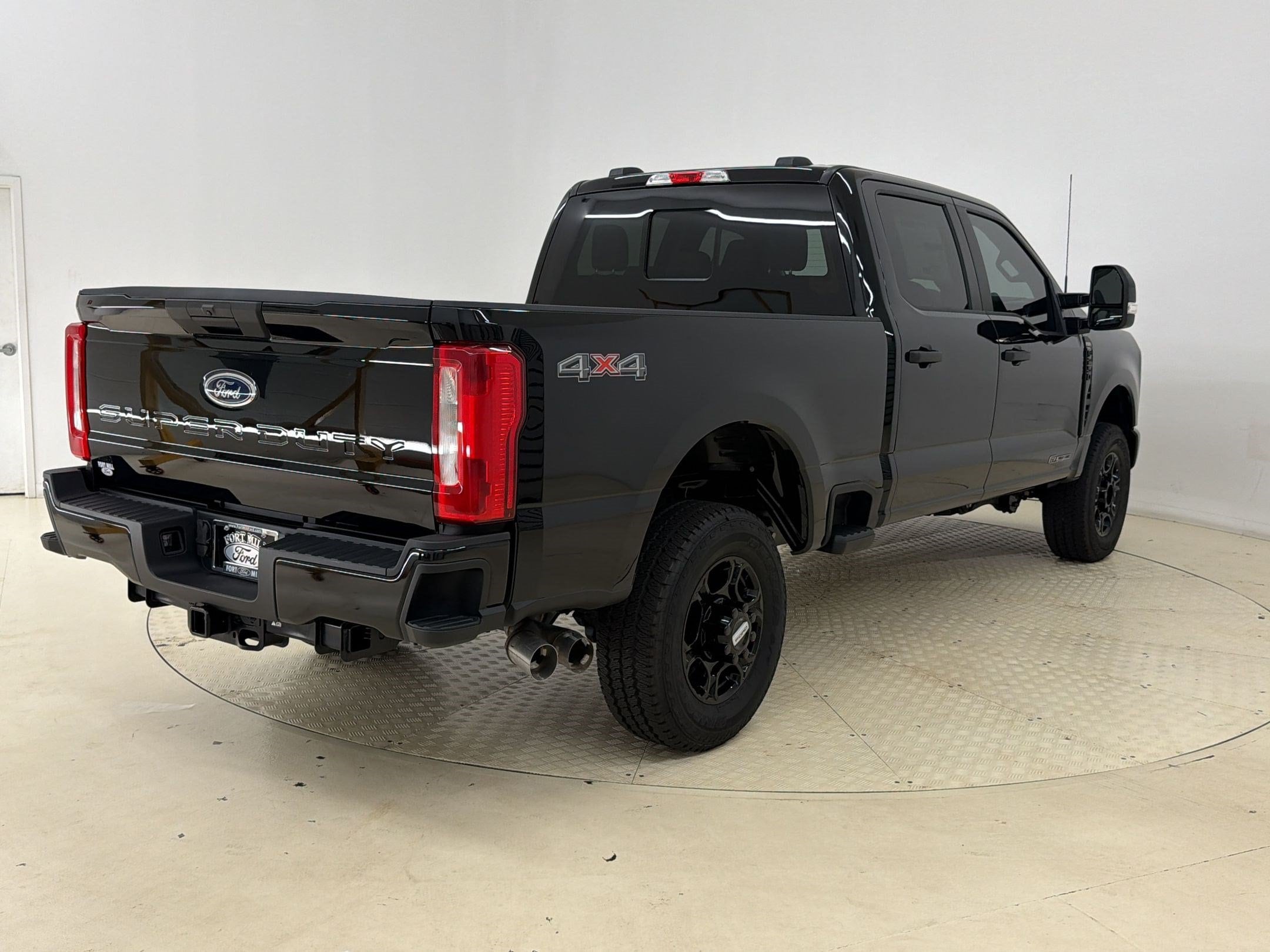 2026 Ford F-250 Super Duty XL - Photo 9