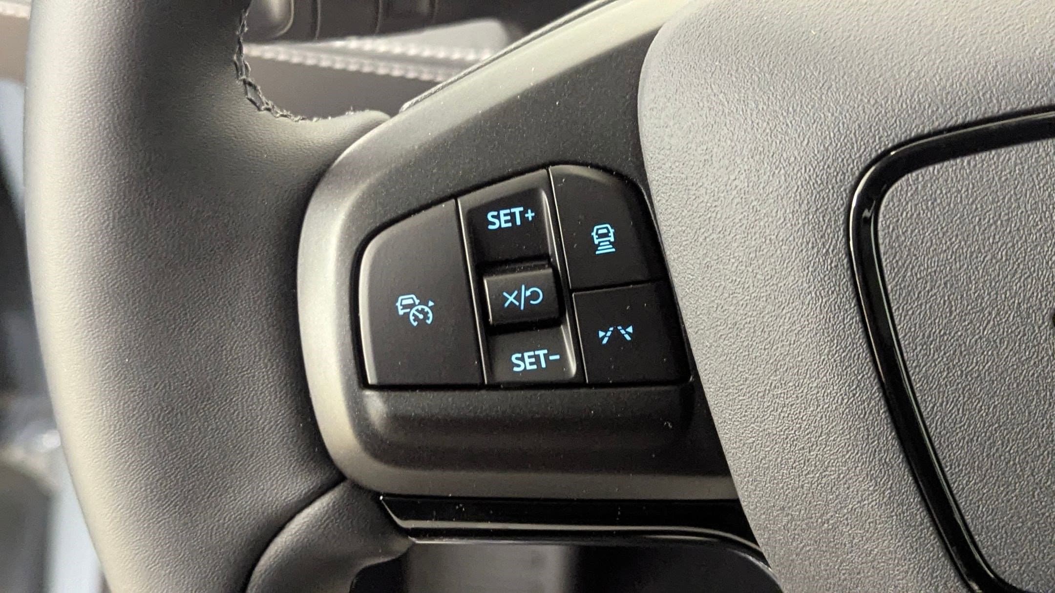 2025 Ford Mustang Mach-E Premium - Photo 15