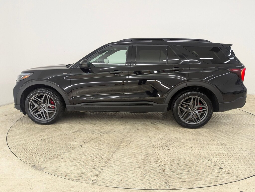 Certified 2025 Ford Explorer ST-Line SUV