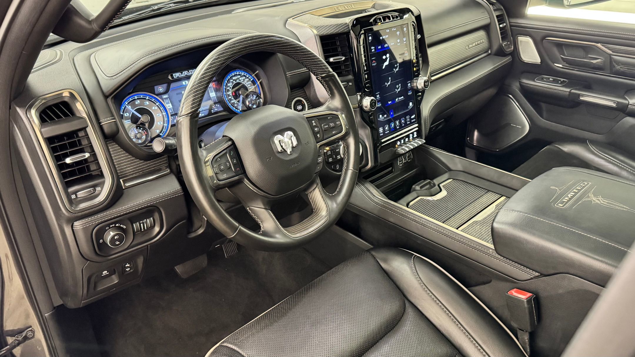 2021 Ram 1500 Limited photo 3