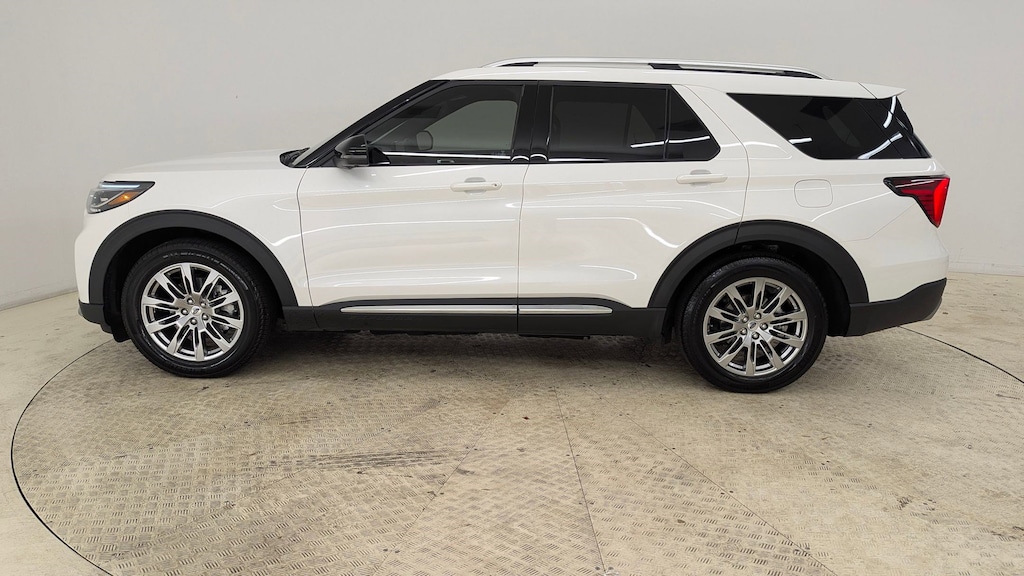 Used 2025 Ford Explorer Platinum SUV