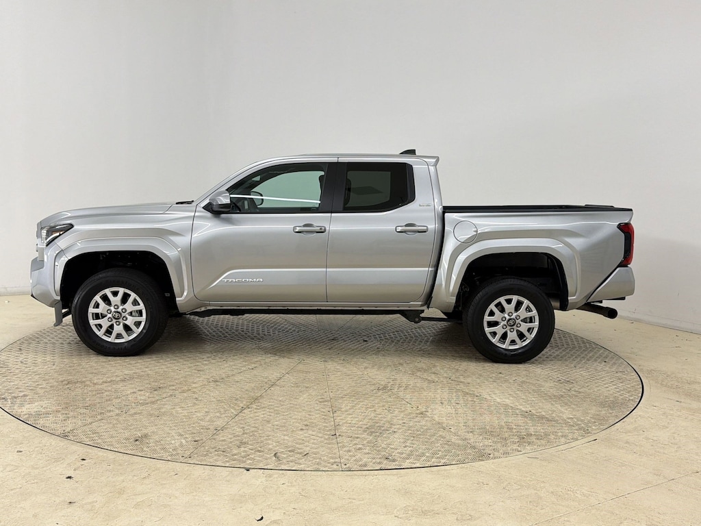 Used 2024 Toyota Tacoma SR5 Truck Double Cab
