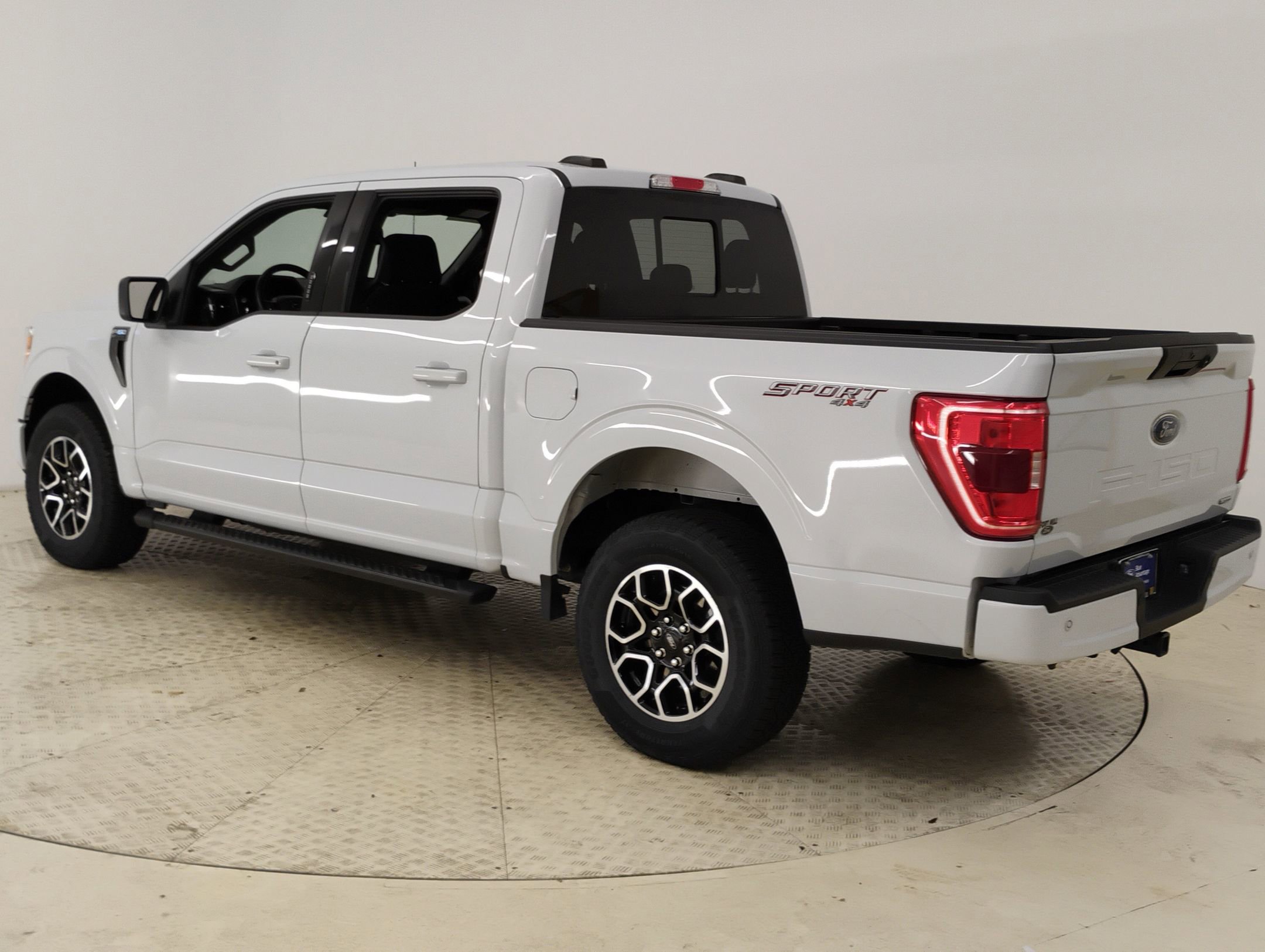 2022 Ford F-150 XLT photo 3