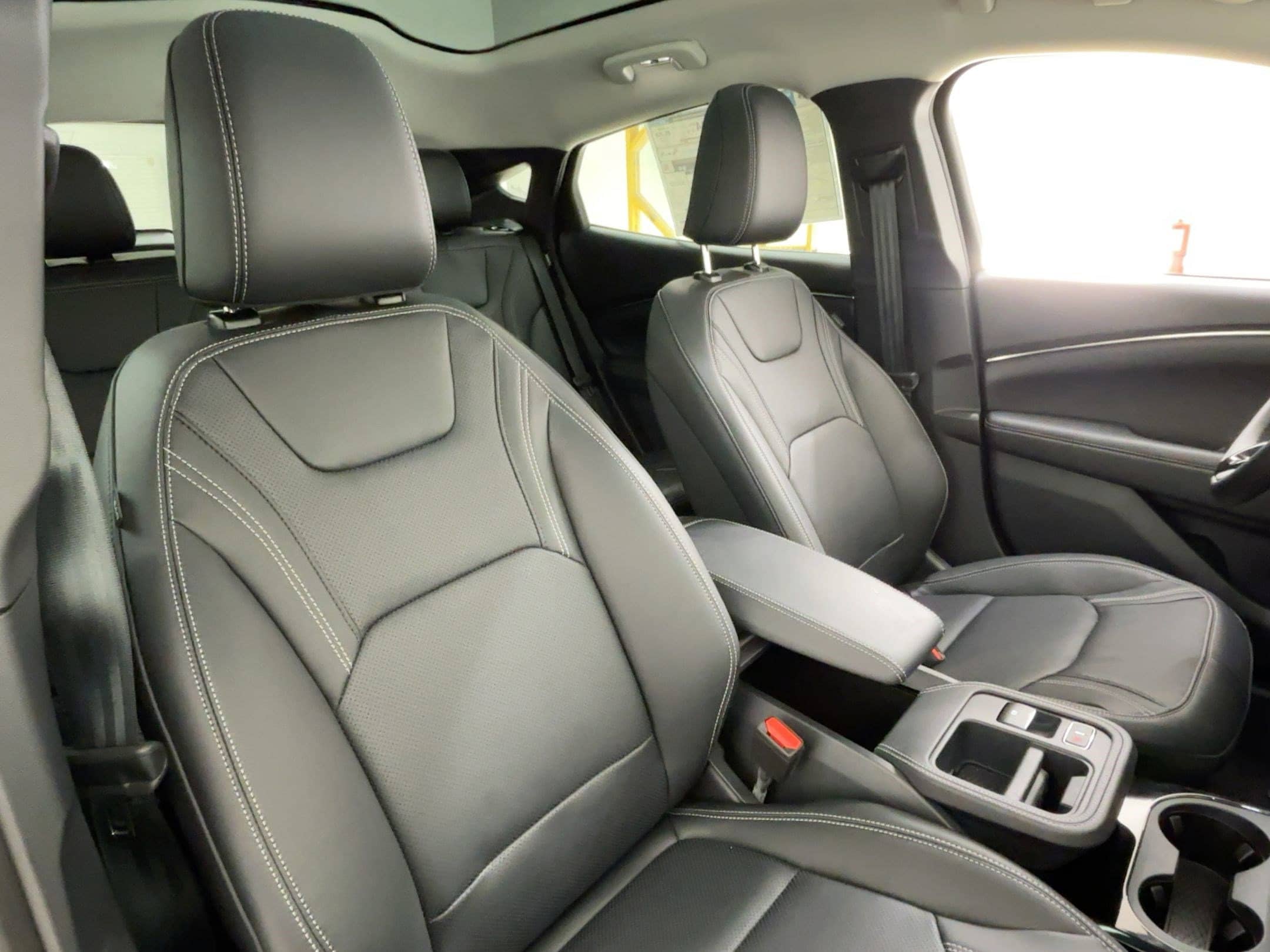 2025 Ford Mustang Mach-E Premium - Photo 32