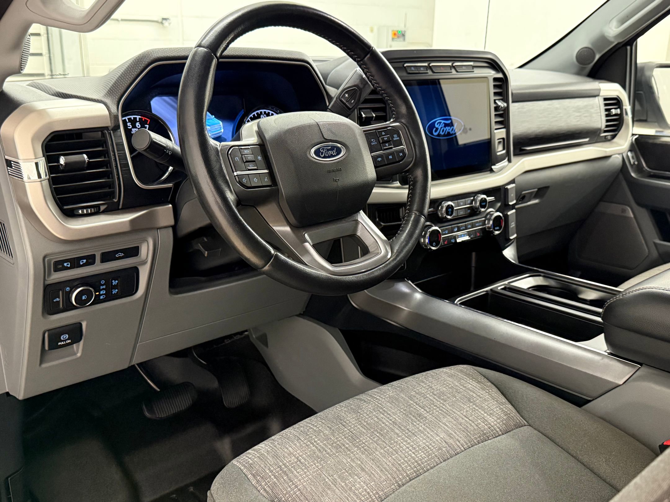2021 Ford F-150 XLT photo 4
