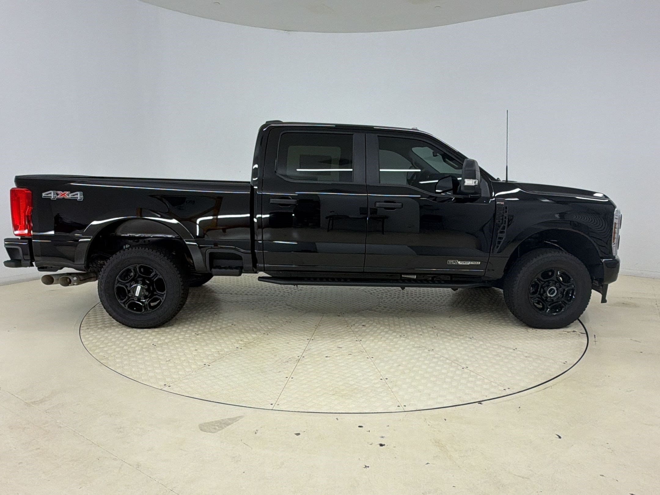 2026 Ford F-250 Super Duty XL - Photo 8