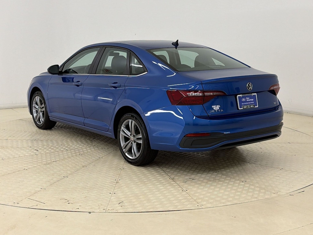 Certified 2024 Volkswagen Jetta SE Sedan