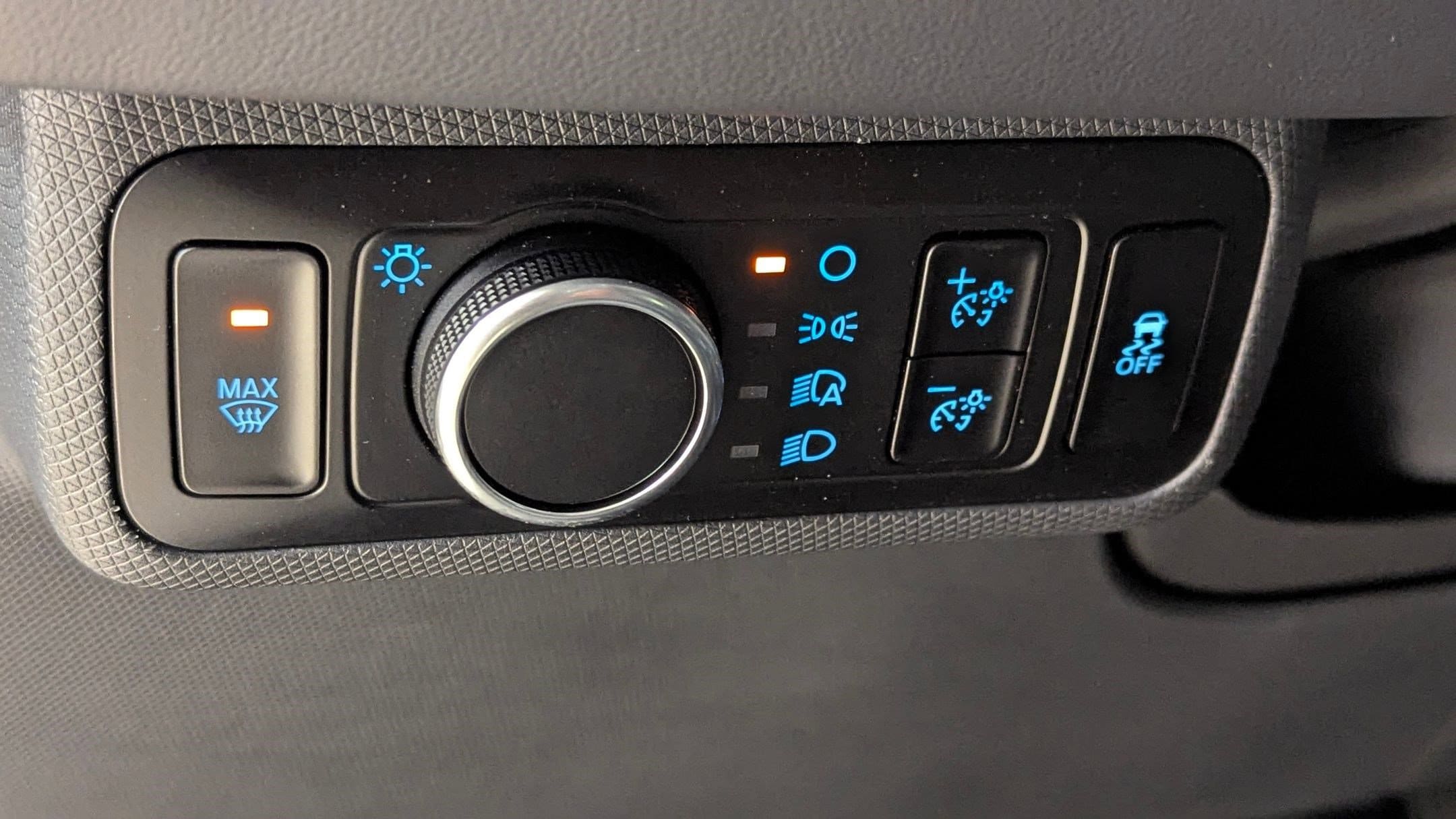 2025 Ford Mustang Mach-E Premium - Photo 17