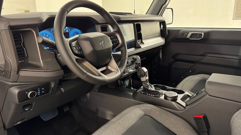 New 2025 Ford Bronco Big Bend SUV