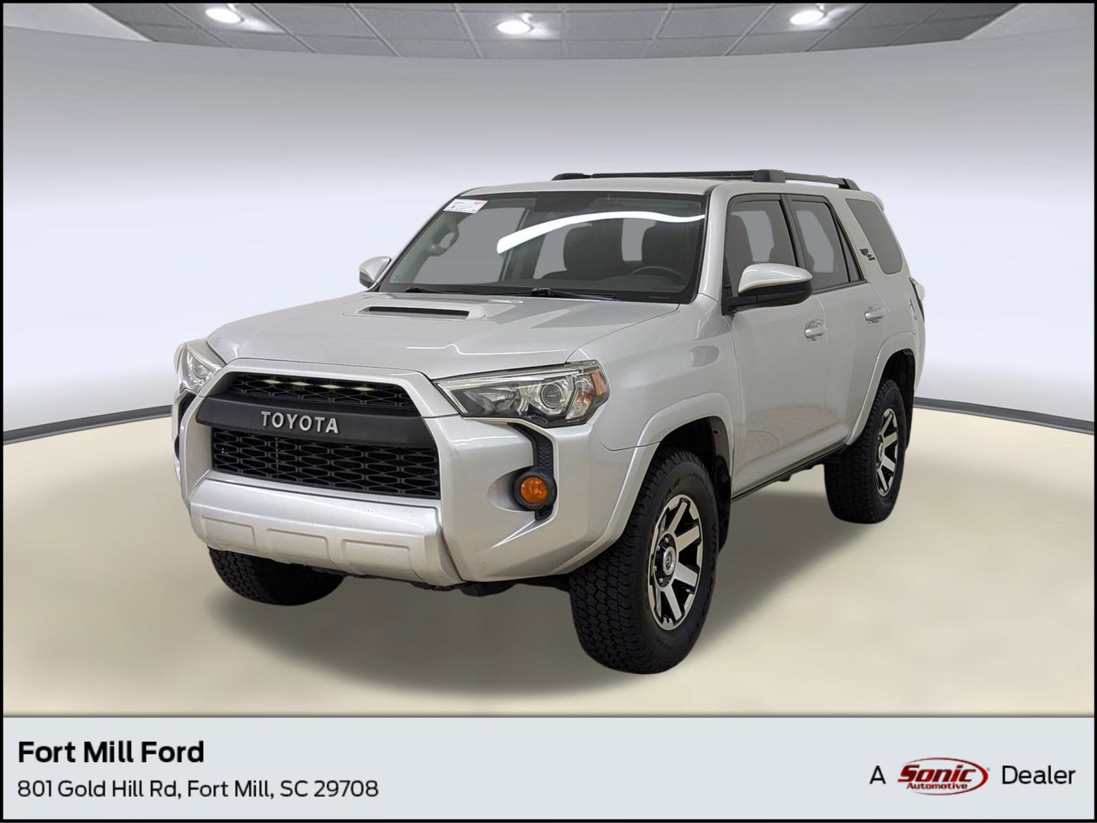 2018 Toyota 4Runner Off-Road's photo