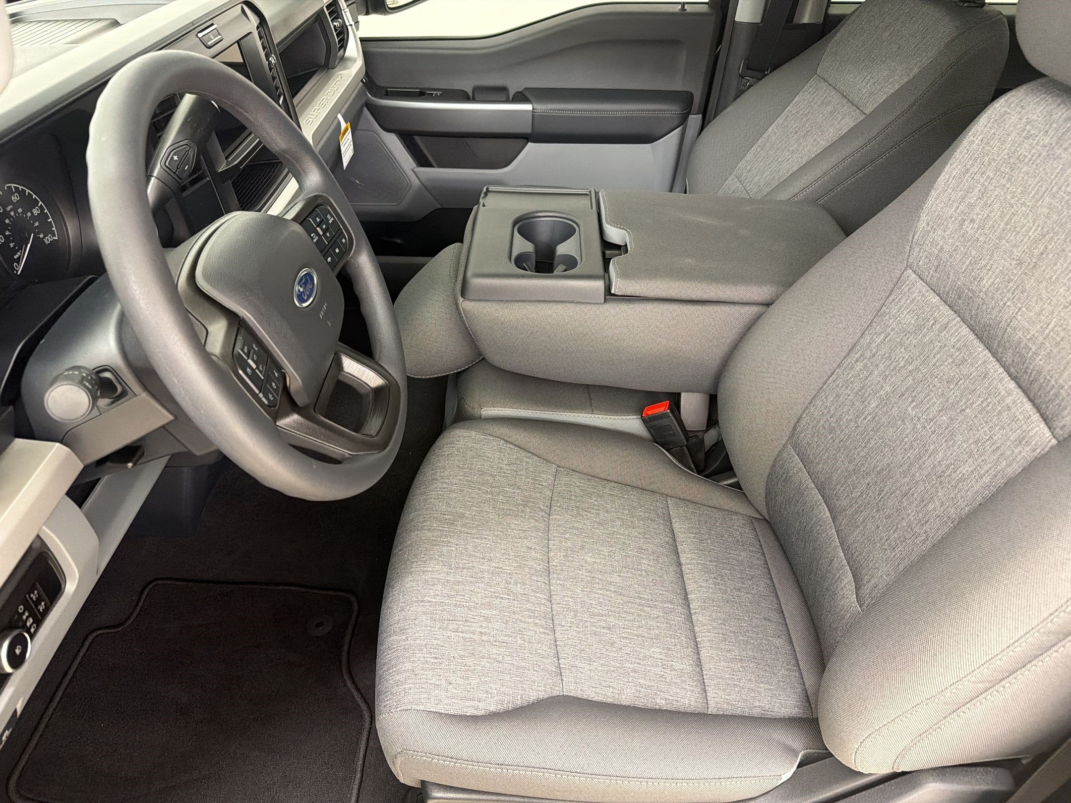 2026 Ford F-250 Super Duty XL - Photo 5