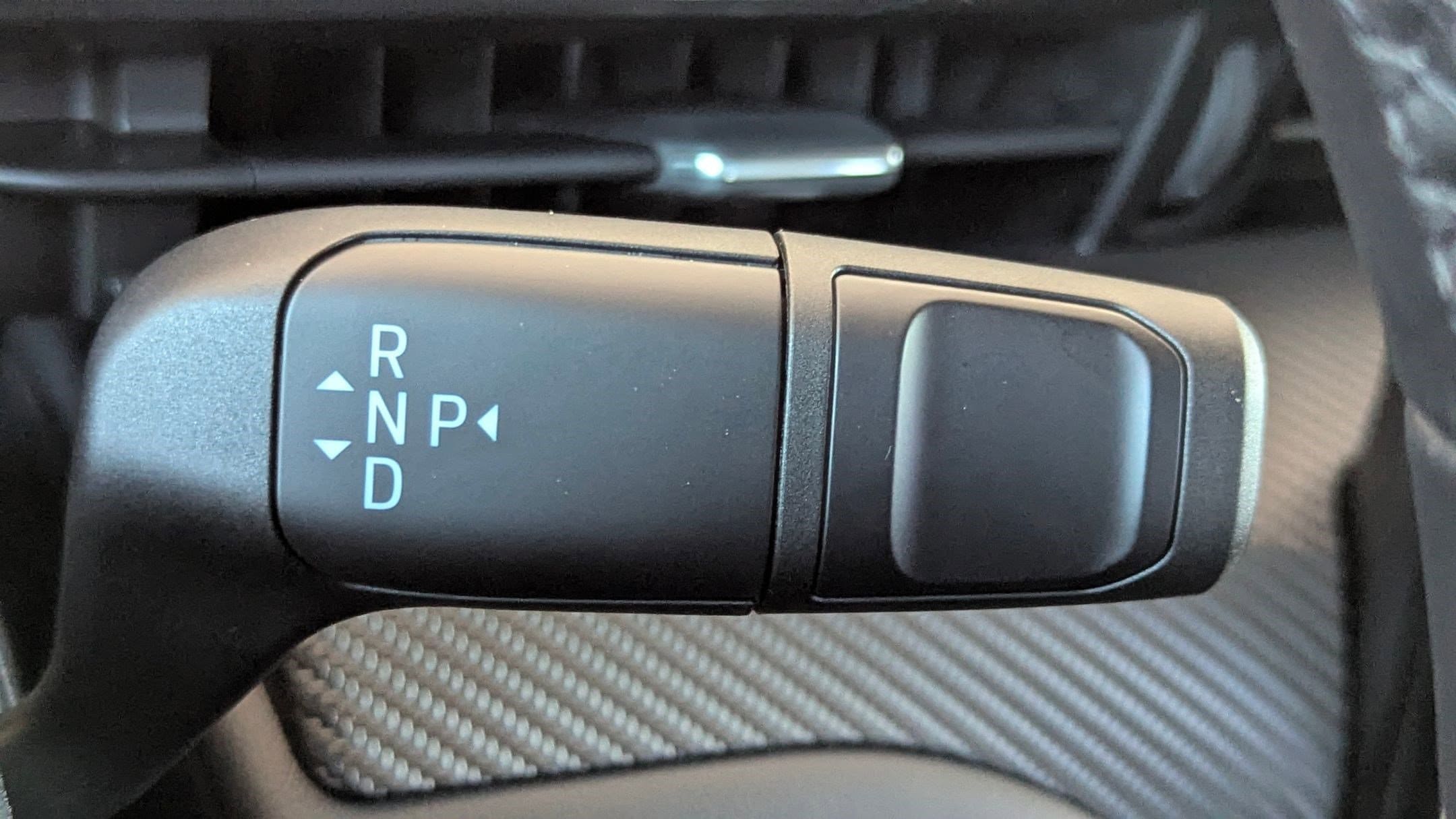 2025 Ford Mustang Mach-E Premium - Photo 28