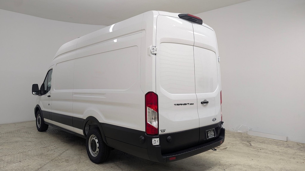 New 2026 Ford Transit-250 Cargo T-250 148 EL Hi Rf 9150 GVWR RWD Van Cargo Extended