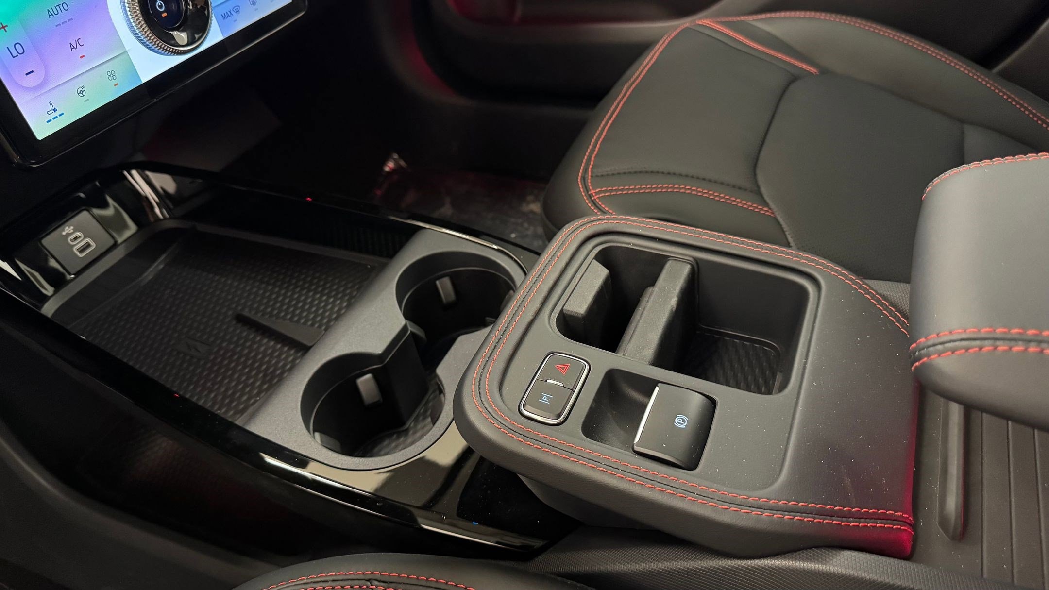 2025 Ford Mustang Mach-E Premium - Photo 24