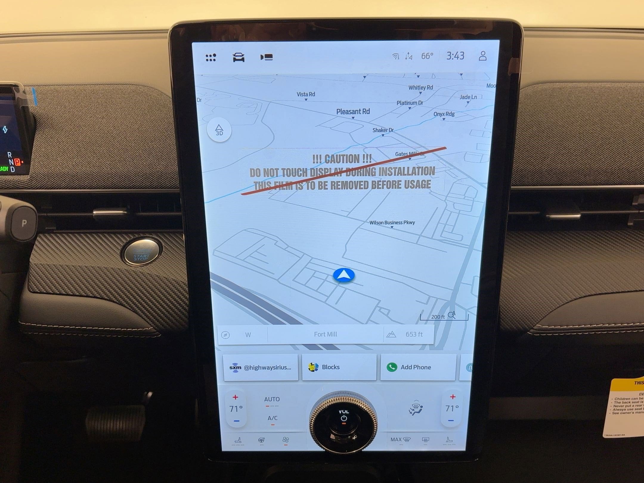 2025 Ford Mustang Mach-E Premium - Photo 24