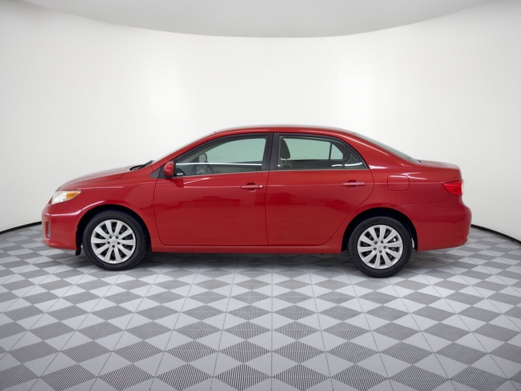 Used 2013 Toyota Corolla LE with VIN 2T1BU4EE3DC996768 for sale in Fort Mill, SC