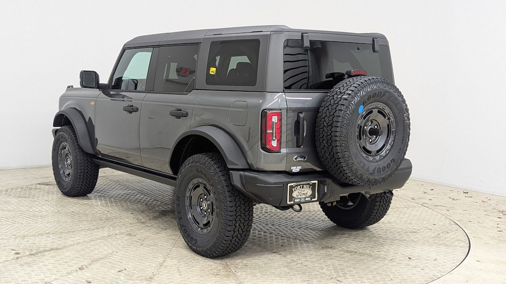 New 2025 Ford Bronco Badlands SUV