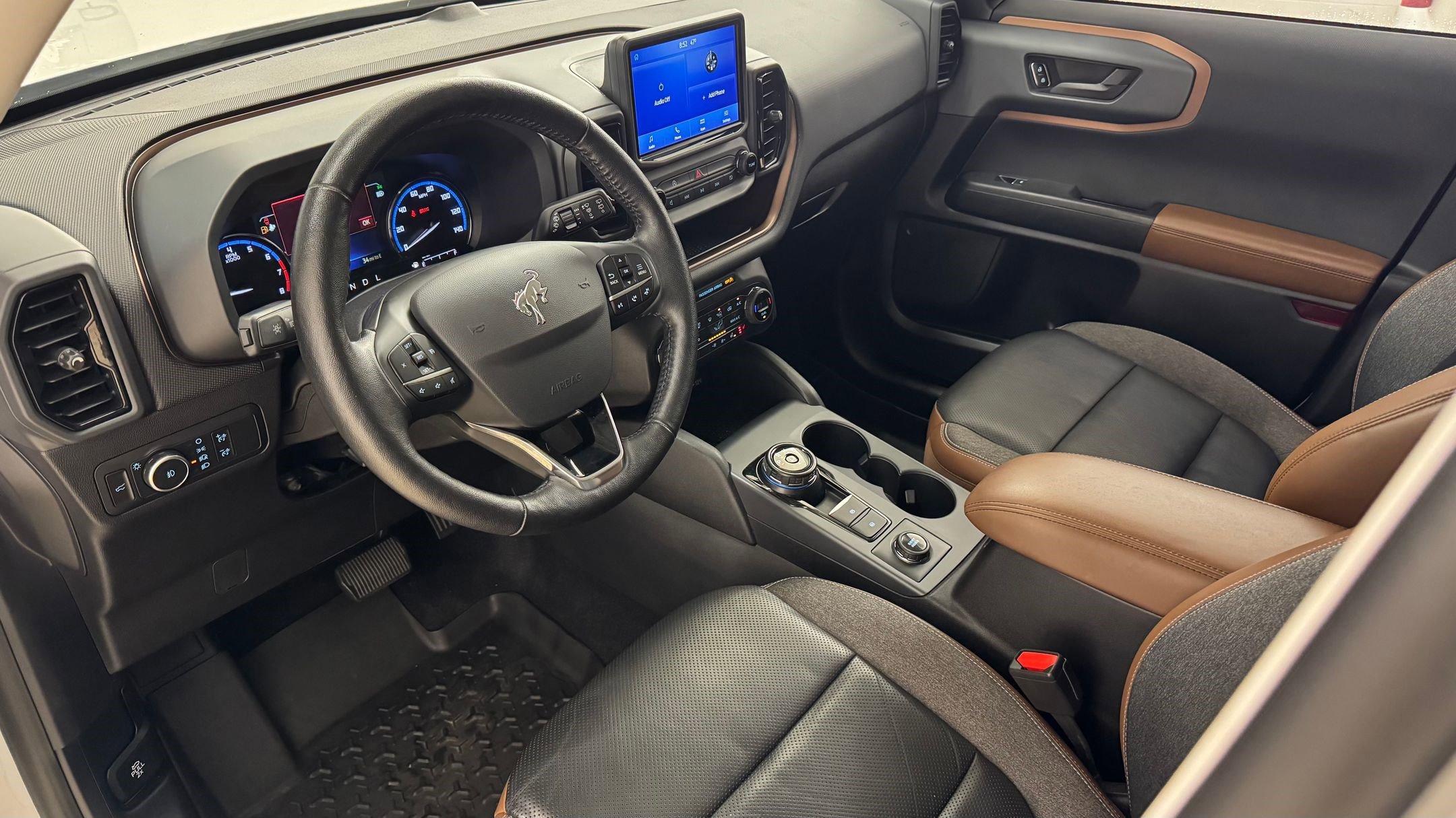 2021 Ford Bronco Sport Outer Banks photo 4