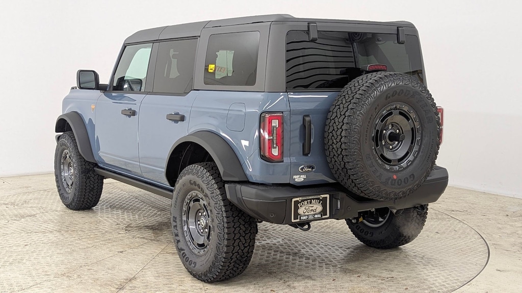 New 2025 Ford Bronco Badlands SUV