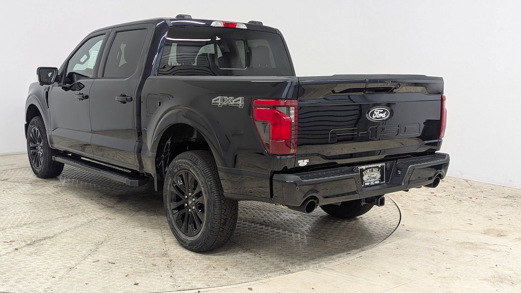 New 2025 Ford F-150 XLT Truck SuperCrew Cab