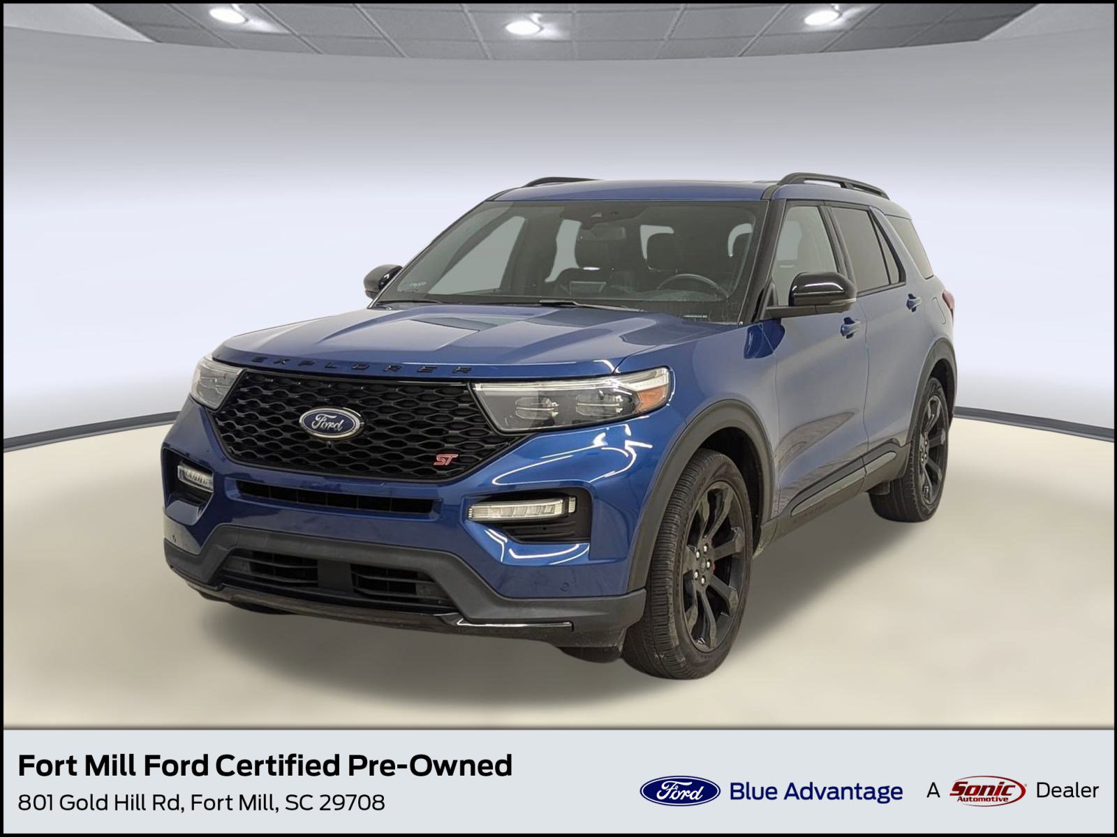 2023 Ford Explorer ST's photo