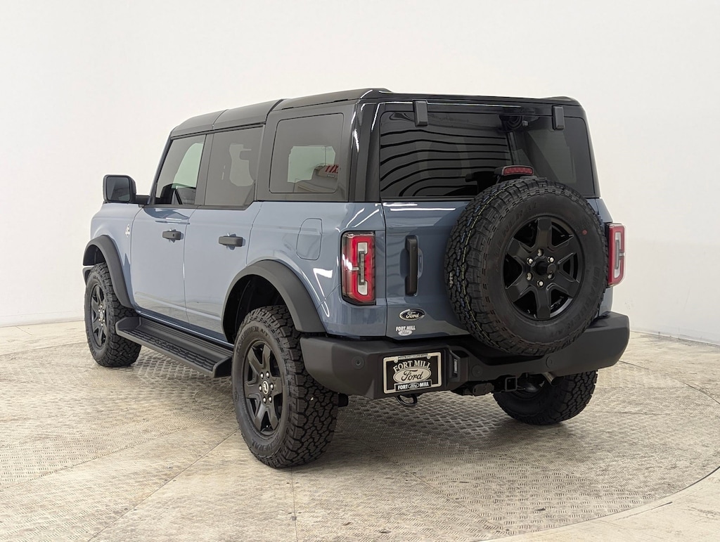 New 2025 Ford Bronco Outer Banks SUV