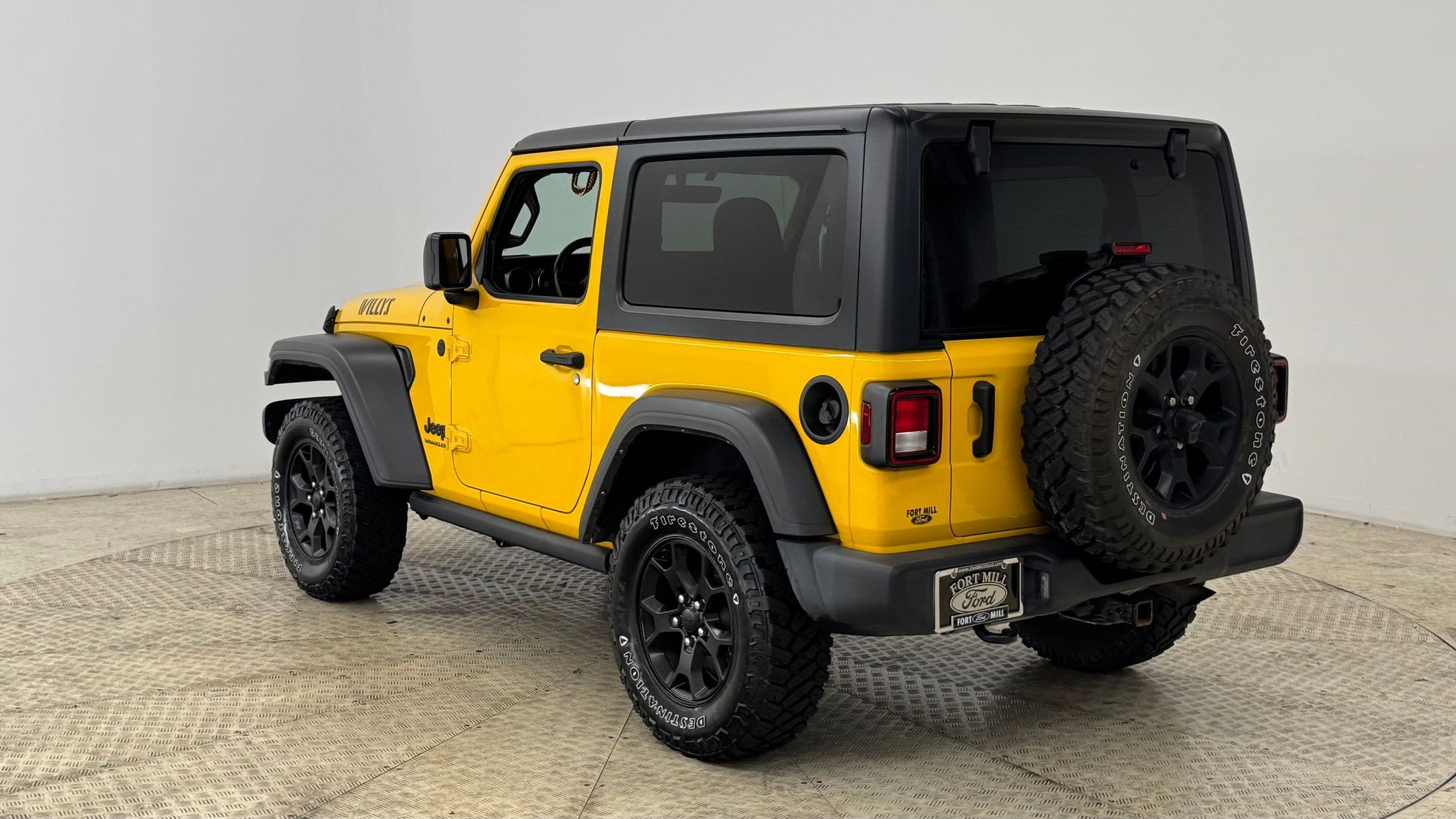 2021 Jeep Wrangler Willys photo 3