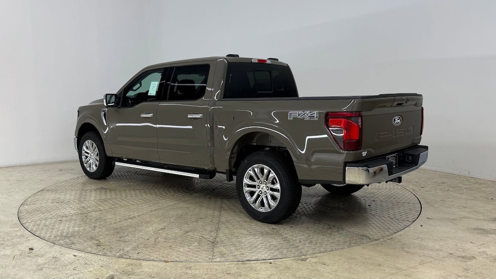 New 2025 Ford F-150 XLT Truck SuperCrew Cab