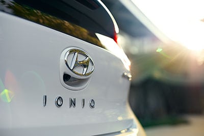 Discover the versatility of the Hyundai Ioniq Hyundai Ioniq badge