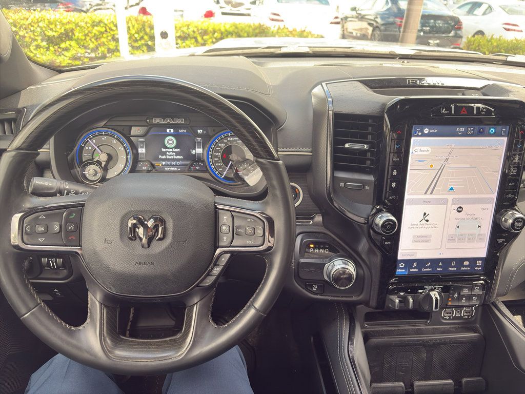 2022 Ram 1500 Limited photo 4