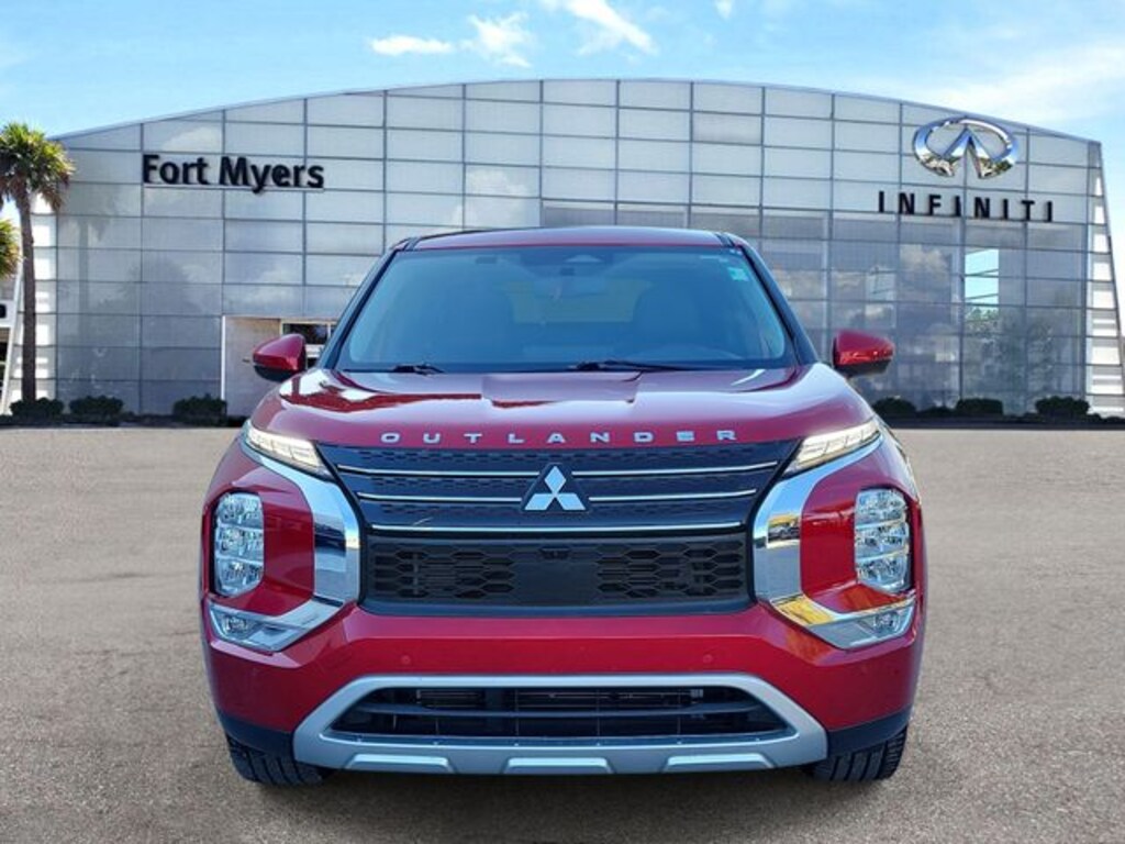 Used 2023 Mitsubishi Outlander SE SUV